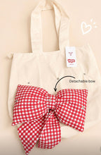 Red middle bow bag